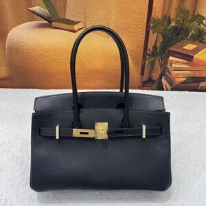 Classic Hermes Bag: A Stylish and Versatile Choice for Elegance